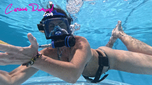 www.carissadumond.com - Carissa In FFM Underwater Flirting With Crotch View thumbnail